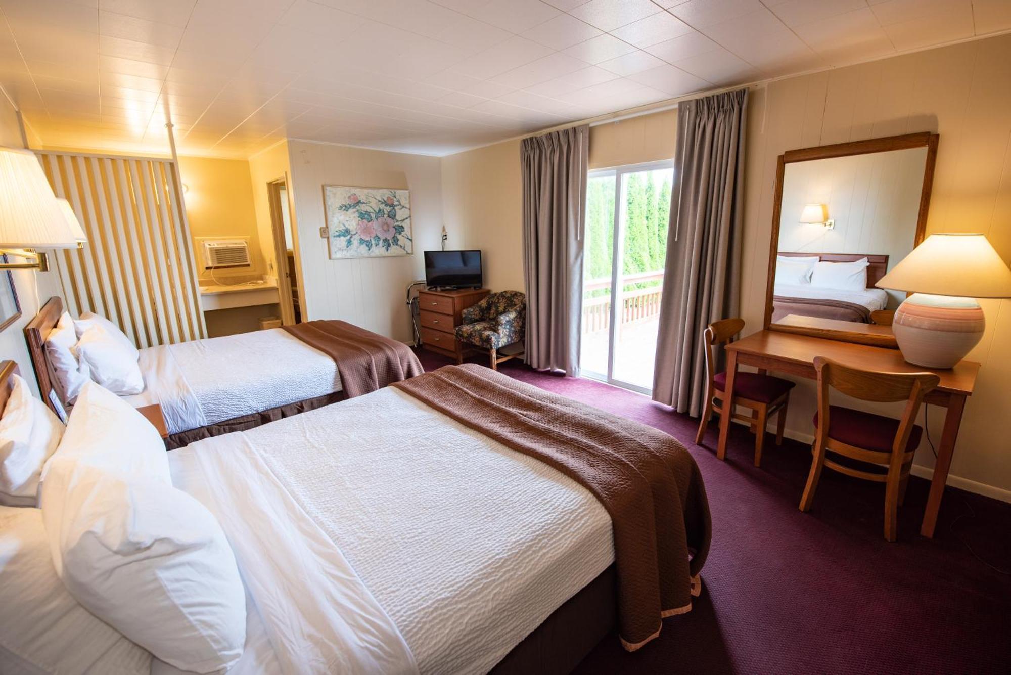 North Winds Motel Макіно-Сіті Екстер'єр фото